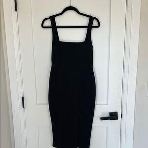 Bodycon Black Sleeveless Dress